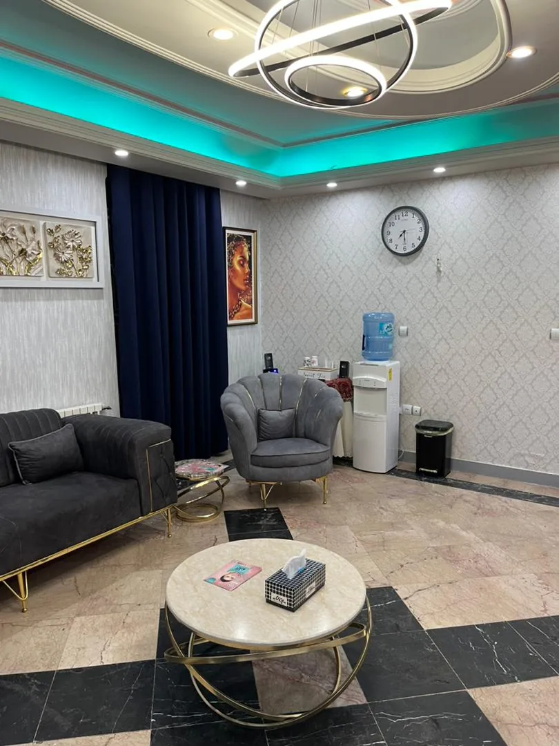 فضای مطب زیبایی و لیزر الارز - Ellarose Clinic